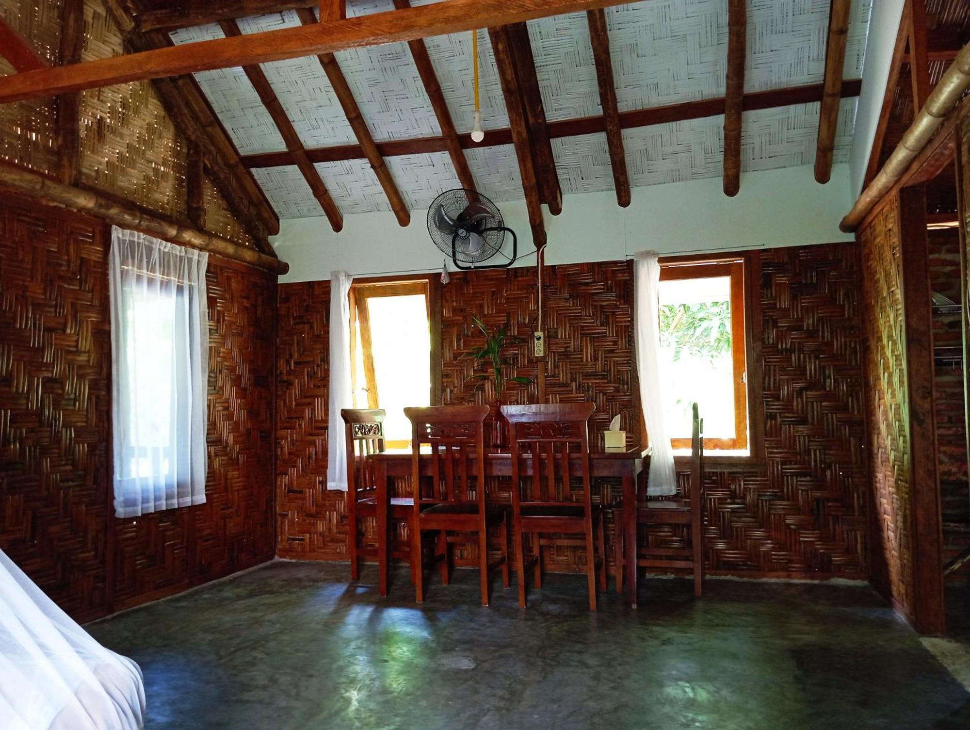 Magpie Homestay & Jungle Trekking Only For Guest Trekking With Us 부킷 라왕 외부 사진
