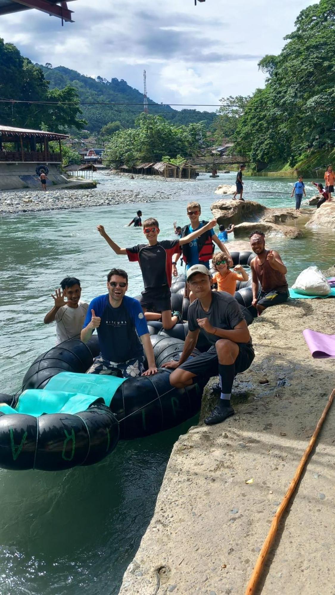 Magpie Homestay & Jungle Trekking Only For Guest Trekking With Us 부킷 라왕 외부 사진