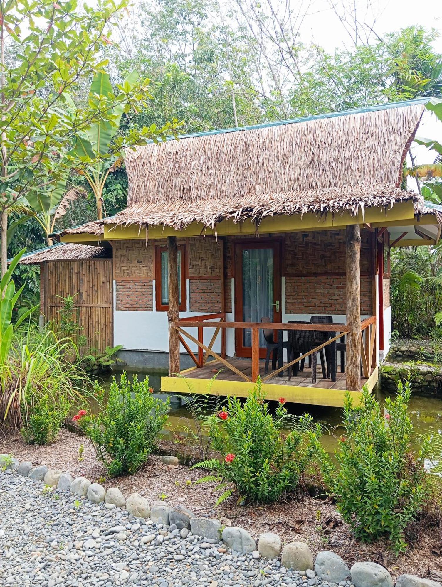 Magpie Homestay & Jungle Trekking Only For Guest Trekking With Us 부킷 라왕 외부 사진